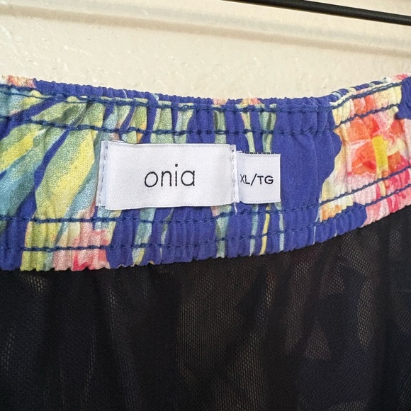 Mens Onia Calder swim short size XL Hawaiian print - Picture 3 of 3